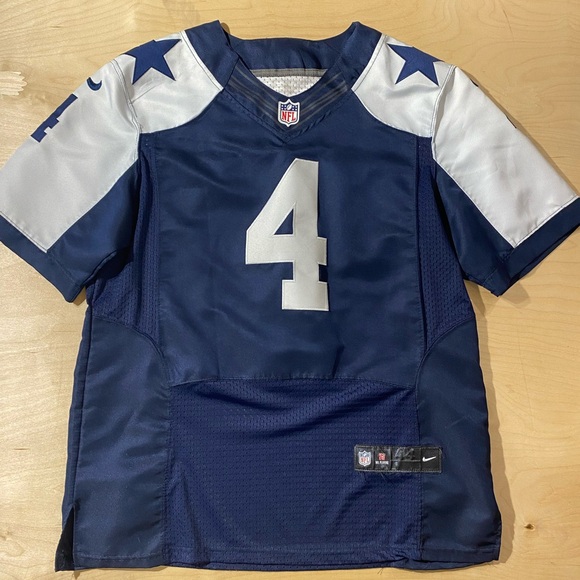 Nike Other - Nike Navy and White Sports Jersey 44 (OB)